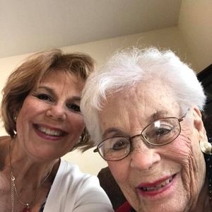 Meet your Posher, Carol